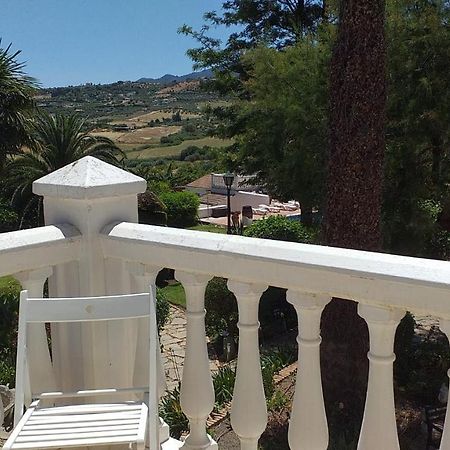 Cortijo Andaluz Acomodação com café da manhã Alhaurín el Grande Exterior foto